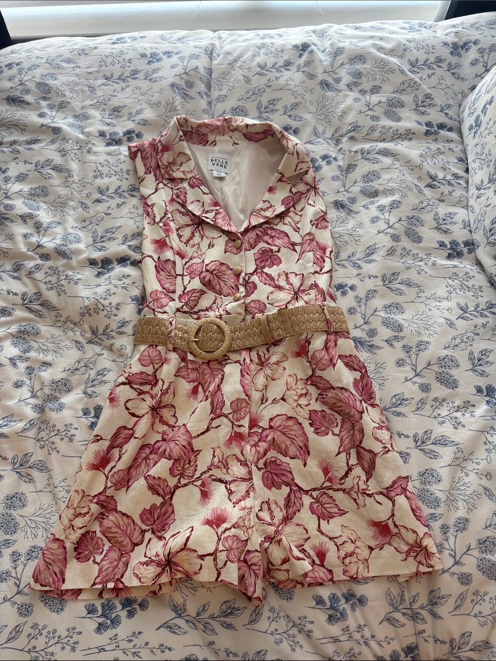 Belle Vie Cream & Rose Floral Sleeveless Romper with Belt NWOT
